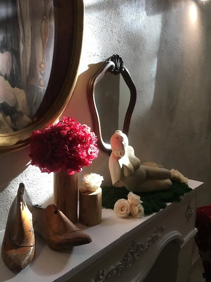 *** Guest house Il Pozzo Di Santa Zita Hotel Lucca Italy